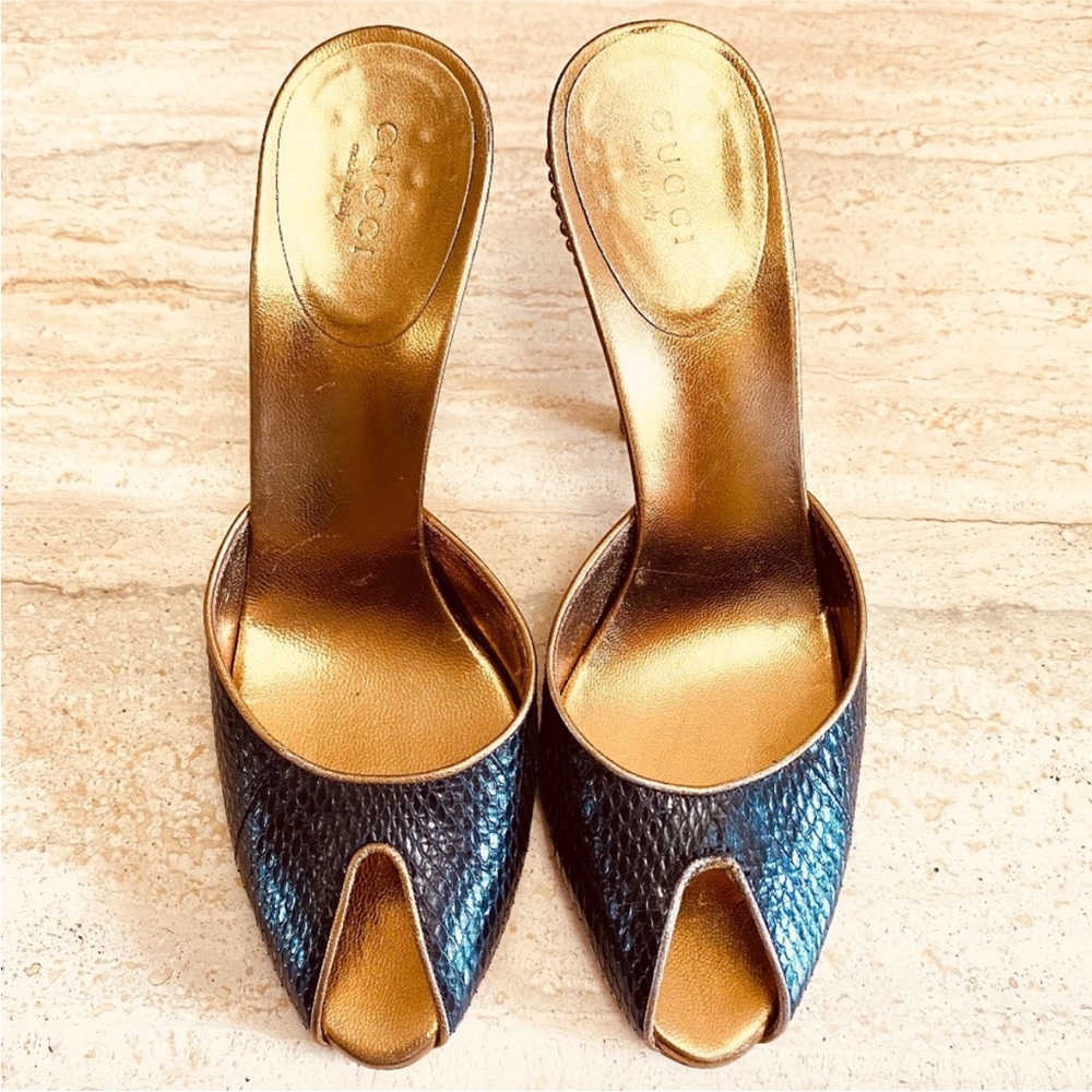 π Rare find! π GUCCI Tom Ford Farewell Collection Studded Eel Skin/Gold Heels - Picture 3 of 9